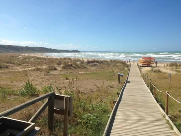 L'Angolo Di Nina Vasto Luaran gambar